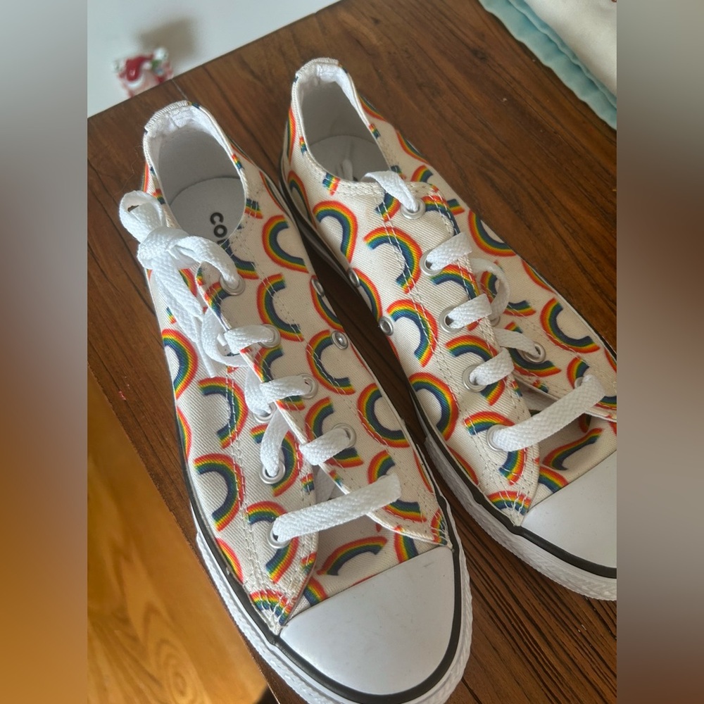 Converse rainbow  shoes never worn these